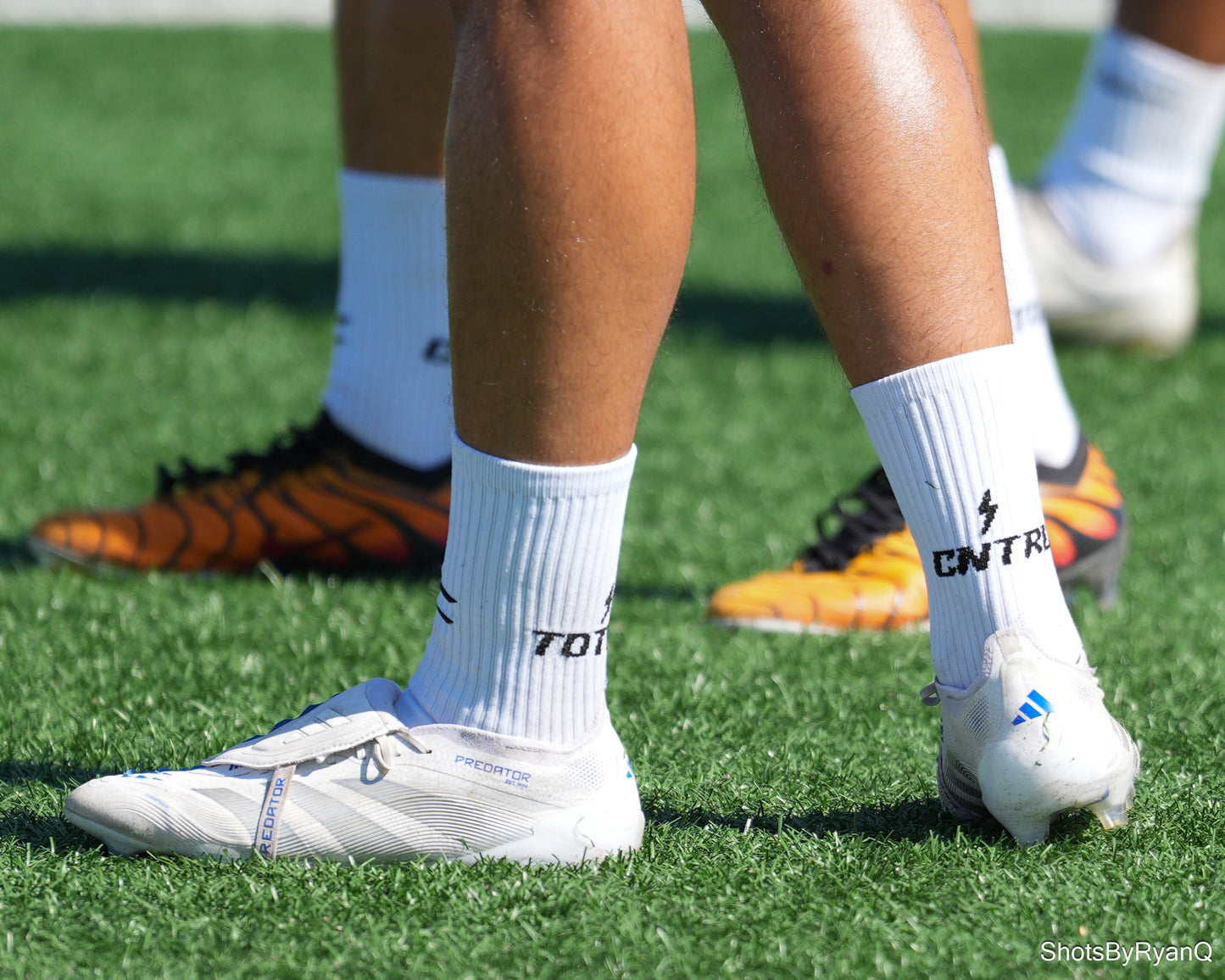 "Total Cntrl" Grip Socks