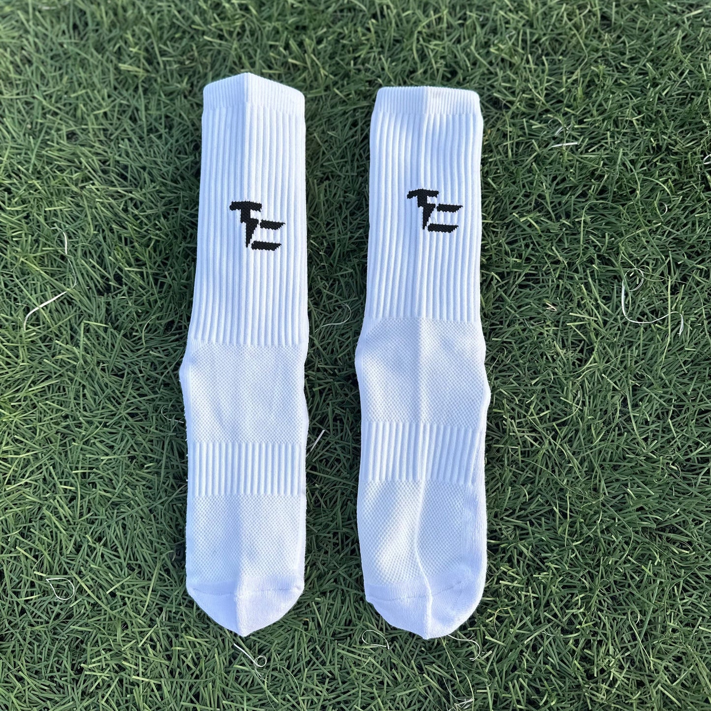 "Total Cntrl" Grip Socks